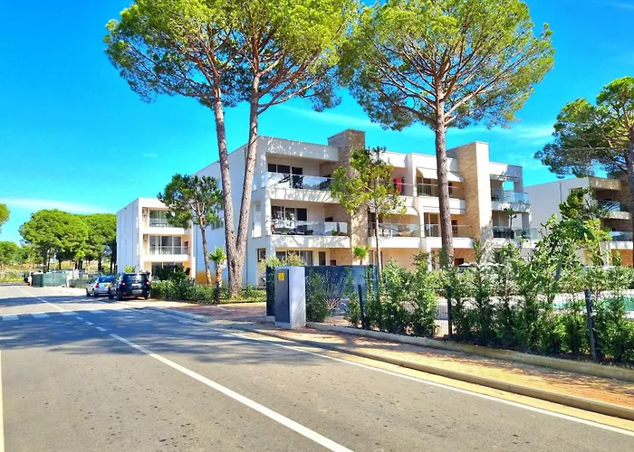 Cozy - 296 Apartament